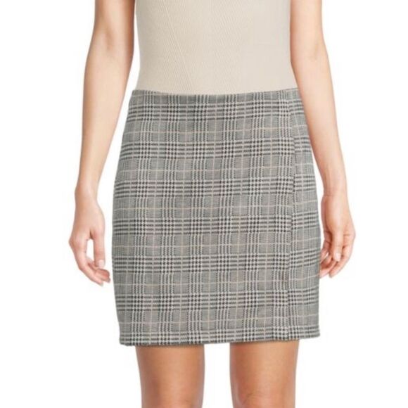 NWT MAX STUDIO Checked A Line Mini Skirt - Picture 1 of 8